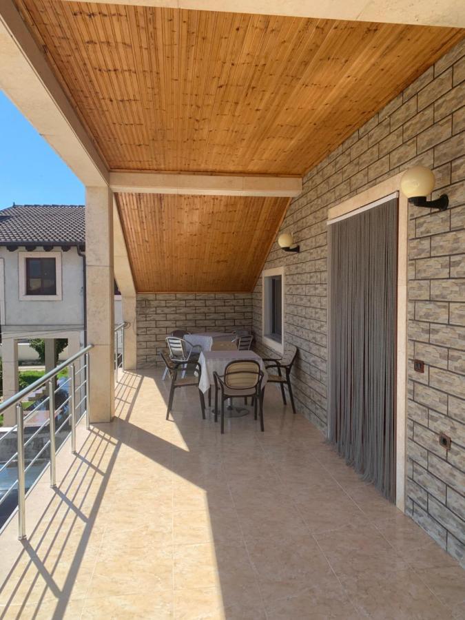 Villa Garden Shkodra ภายนอก รูปภาพ