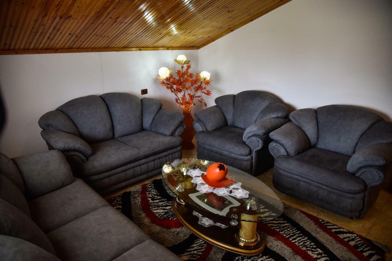 Villa Garden Shkodra ภายนอก รูปภาพ