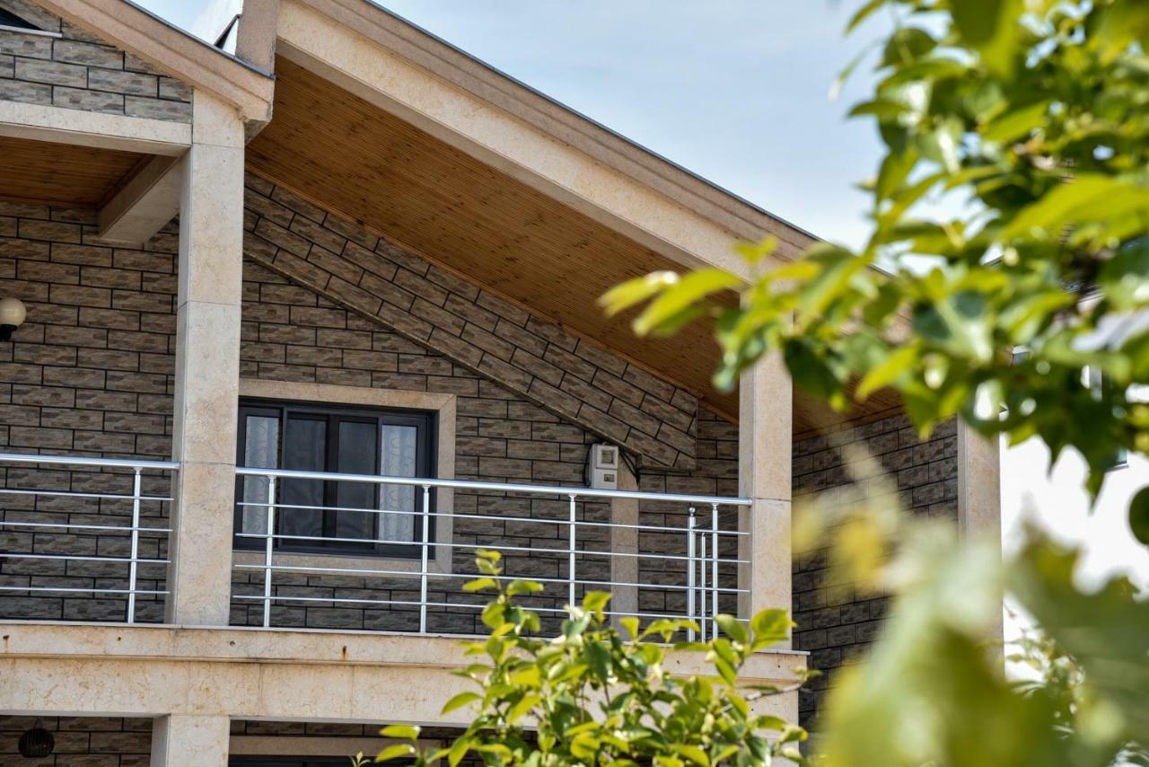 Villa Garden Shkodra ภายนอก รูปภาพ