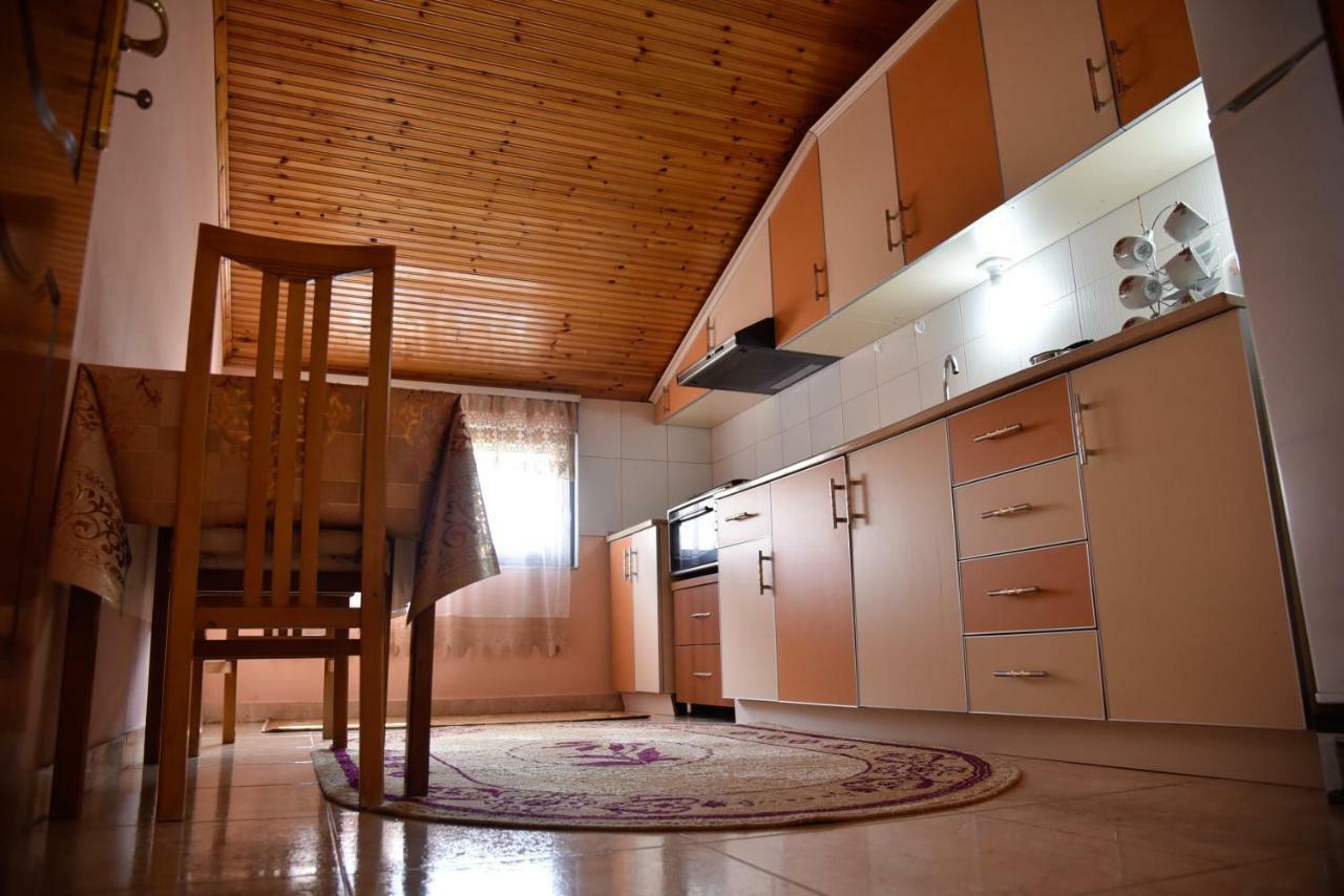 Villa Garden Shkodra ภายนอก รูปภาพ